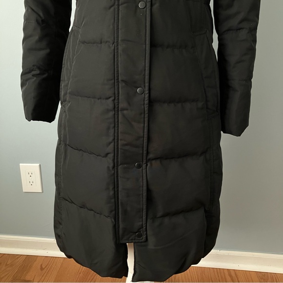 Uniqlo Ultra Warm Down Parka - Picture 4 of 10